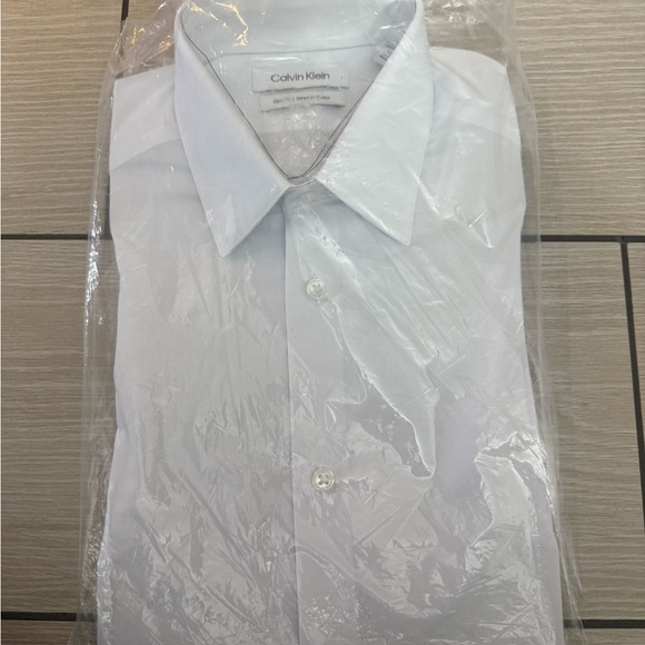Calvin Klein Other - Brand new size small Calvin Klein Men's Crisp White Dress Shirt